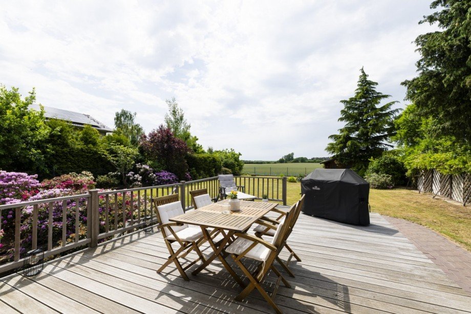 Terrasse Einfamilienhaus G�ster