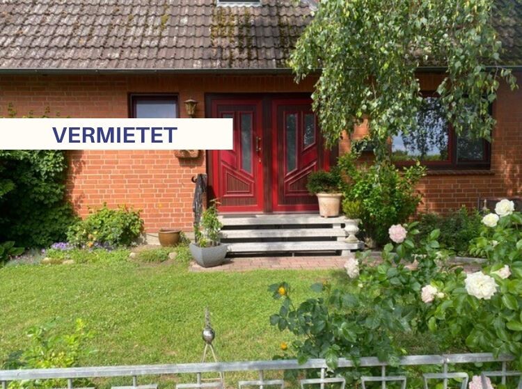 Eingang Borstorf Erdgeschosswohnung Ideal f�r Singles - Charmante 3-Zimmer-Erdgeschosswohnung in Borstorf