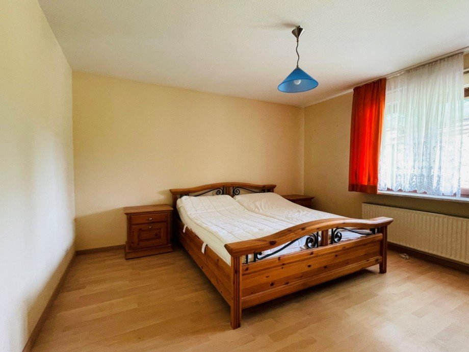 Schlafzimmer EG Einfamilienhaus M�lln