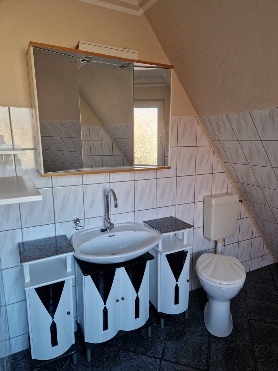 Badezimmer Doppelhaush�lfte Breitenfelde