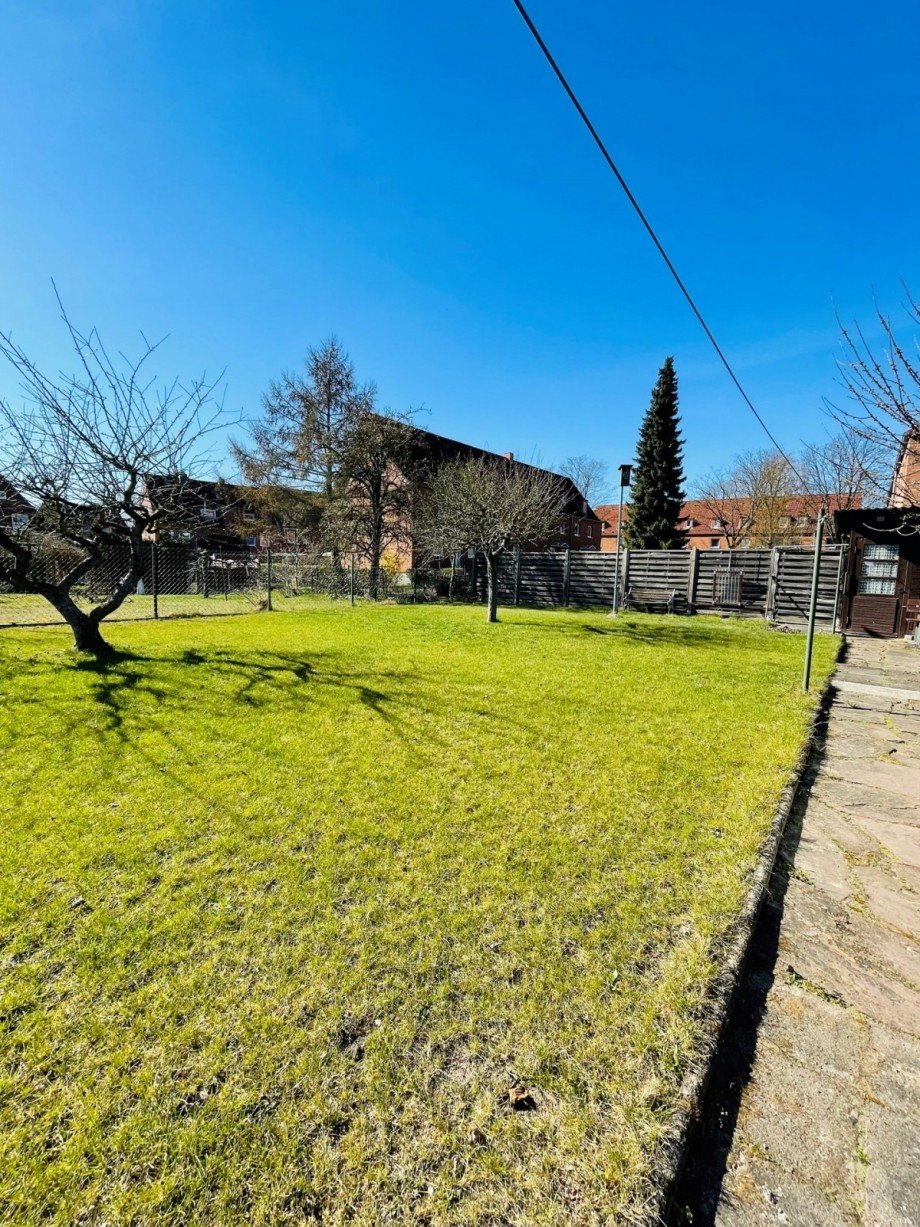 Garten Einfamilienhaus M�lln